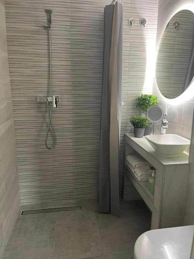 מארבלה 62 - Penthouse In Los Almendros With Fantastic Vie דירה
