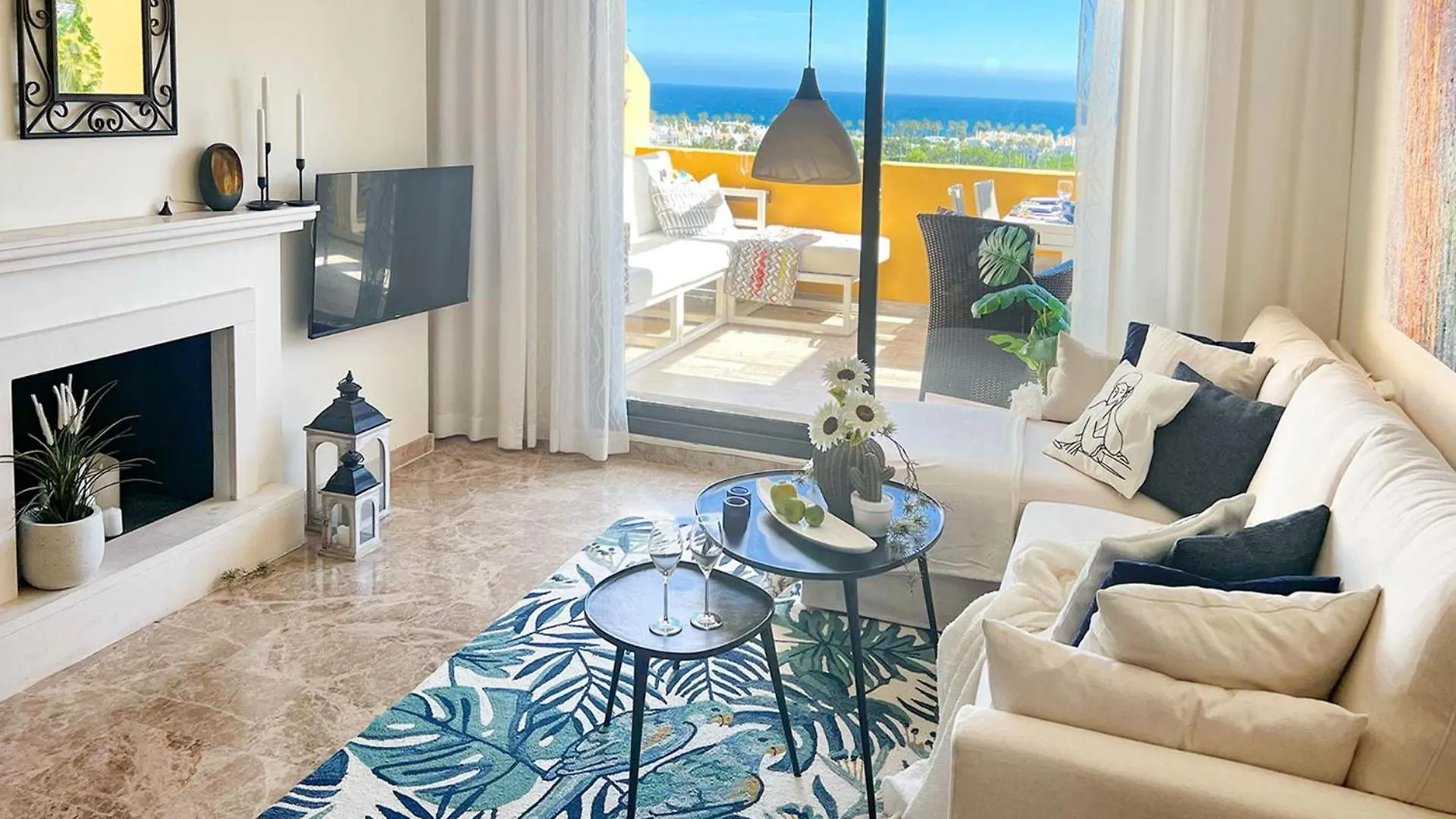 דירה מארבלה 62 - Penthouse In Los Almendros With Fantastic Vie